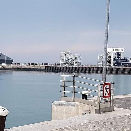 Appartement Chez Graziella Rez-De-Chaussee Calais Exteriör bild